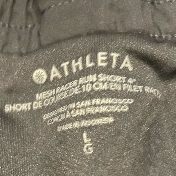 ATHLETA MESH RACER RUN MID RISE 4 SHORT - Picture 9 of 10